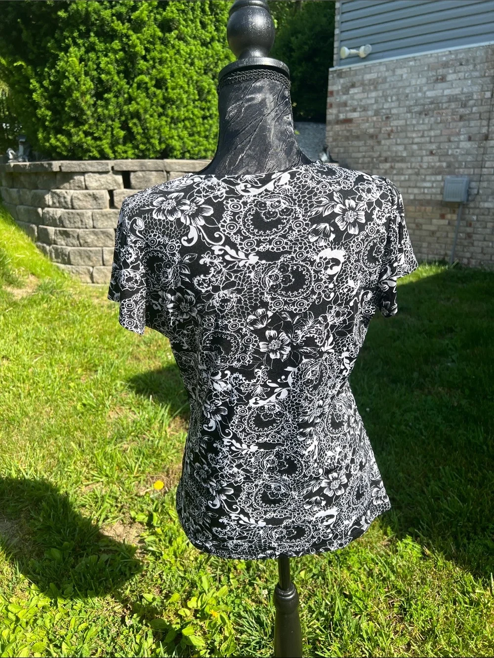 Charter Club Black and White Floral Wrap-Style Women's Top - Picture 2 of 2